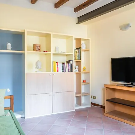 Historic Center Functional Apartment