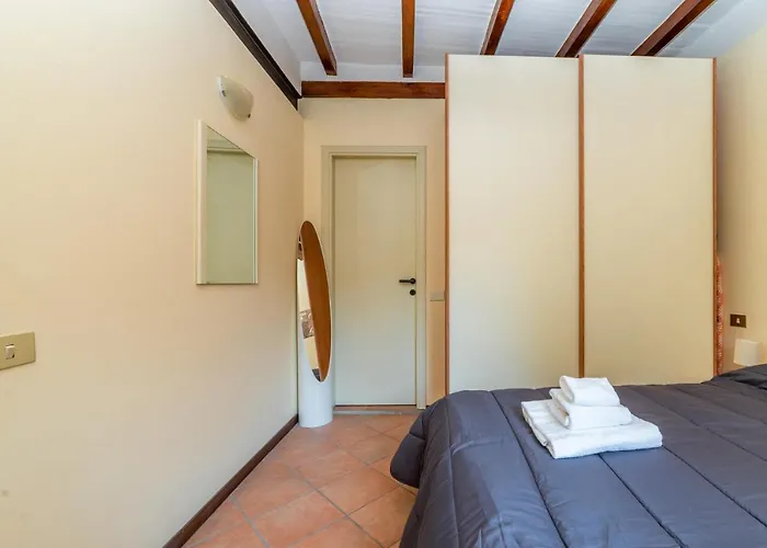 Historic Center Functional Apartamento Parma