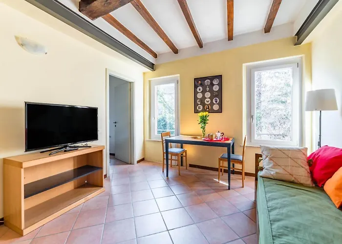 Historic Center Functional Apartment